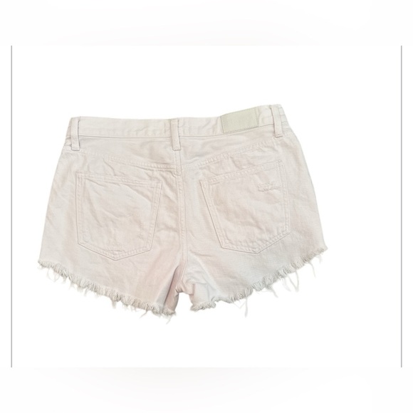 Pistola Denim Women’s Gigi Low rise cut off shorts, Pearl Distressed, si… - Picture 9 of 10